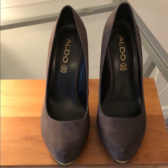 Aldo Suede 4” stilettos - Picture 2 of 7